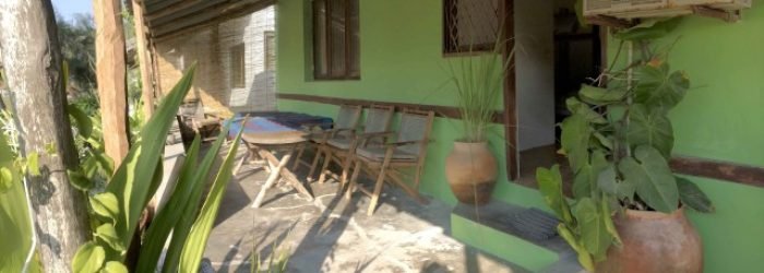 dhowCABIN_Veranda-640x360